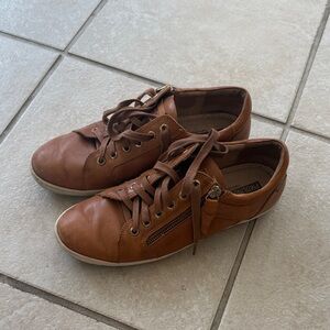 PIKOLINOS Leather Lace-Up Sneakers with Side Zipper